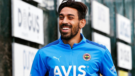Son Dakika: Fenerbahçede İrfan Can Kahveci müjdeyi verdi Sahalara dönüş tarihi...