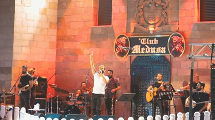 Eğlencenin değişmez adresi Club Medusa