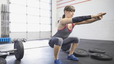 Back squat nedir, ne işe yarar ve nasıl yapılır Back squat hareketi hangi kasları ve nereyi çalıştırır Back squat nedir, ne işe yarar ve nasıl yapılır Back squat hareketi hangi kasları ve nereyi çalıştırır