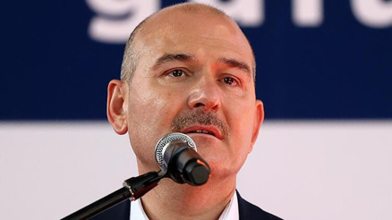 Bakan Soylunun Sudan ziyaretini anlatırken gözleri doldu