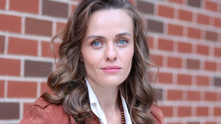 Tuğba Çom Makar: Yasemin mutluluğu batıl inançları yüzünden yakalayamamış Tuğba Çom Makar: Yasemin mutluluğu batıl inançları yüzünden yakalayamamış