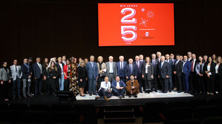 Almanya Türk Toplumu 25’inci yılını kutluyor Almanya Türk Toplumu 25’inci yılını kutluyor