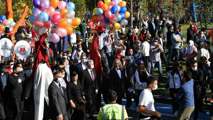 Yeni sezona şenlikli açılış