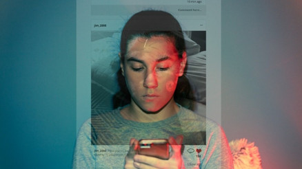 Tüm genç kızları ve ailelerini ilgilendiriyor... Facebook ve Instagram bizden neyi sakladı Tüm genç kızları ve ailelerini ilgilendiriyor... Facebook ve Instagram bizden neyi sakladı