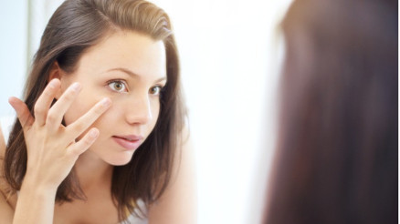 Göz Altı Morlukları Neden Olur, Nasıl Geçer Göz Altı Morluklarına İyi Gelen Doğal Çözüm Önerileri