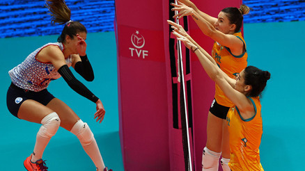 PTT 3 - 1 Aydın Büyükşehir Belediyespor (Maç özeti)