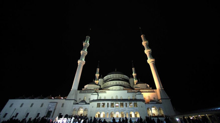 Üç aylar ne zaman başlıyor Regaib Kandili ne zaman İşte tarih bilgisi