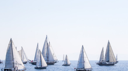 Umut dolu dost rüzgarlarla Çökertme’ye varan yelkenler #HepBeraber dedi Umut dolu dost rüzgarlarla Çökertme’ye varan yelkenler #HepBeraber dedi