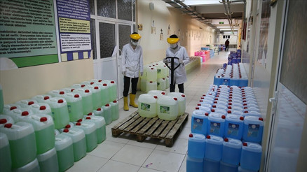 Hijyen malzemesi üretiyorlar Meslek lisesi 4 milyon lira ciro hedefinde