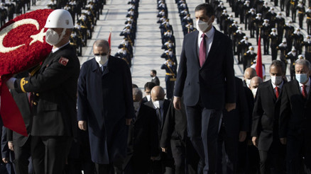 Bakan Özer, Anıtkabir’de