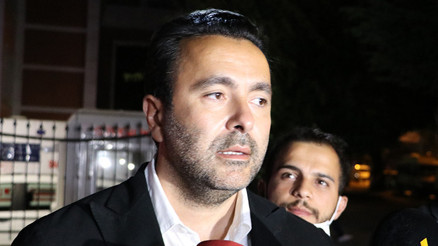 Beşiktaşta Emre Kocadağdan Cüneyt Çakıra tepki