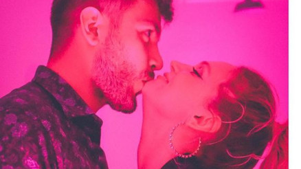 Farah Zeynep Abdullah‘ın sevgilisi DJ Artz kimdir, kaç yaşında, gerçek ismi ne Farah Zeynep Abdullah‘ın sevgilisi DJ Artz kimdir, kaç yaşında, gerçek ismi ne