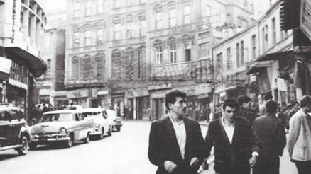 Muzaffer Bey’in Sofrası