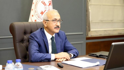 Son dakika... Hazine ve Maliye Bakanı Elvandan kur açıklaması Son dakika... Hazine ve Maliye Bakanı Elvandan kur açıklaması