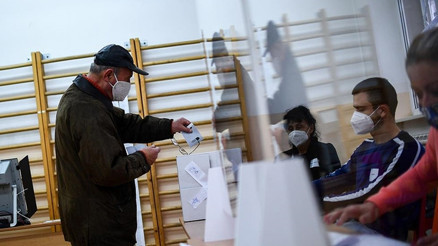 Bulgaristan’da parlamentoda 7 siyasi partinin yer alması bekleniyor