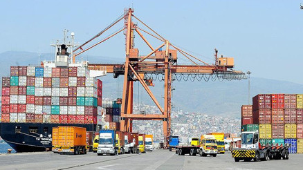 DTÖden uyarı: Küresel mal ticareti yavaşlıyor