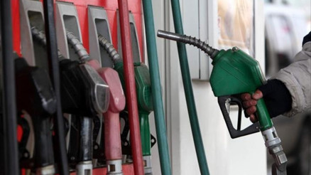 IEA, küresel petrol talebindeki artış öngörüsünü sabit tuttu IEA, küresel petrol talebindeki artış öngörüsünü sabit tuttu