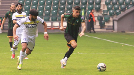 Menemenspor, Kocaelisporu Ndiaye ile yıktı