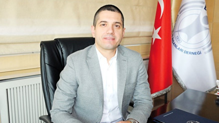 Gençler oyunu yeniden kuruyor