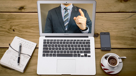 Salgında kullanılmaya başlanan uygulama sonları oldu: Tek seferde 900 kişi kovuldu