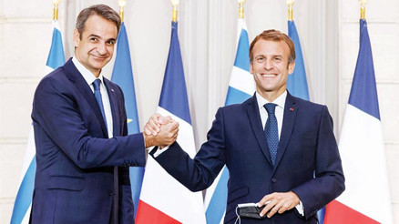 Yunanistan’a fırkateyn satma yarışı