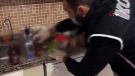 Samsunda 10 adrese sahte içki operasyonu: 2 gözaltı