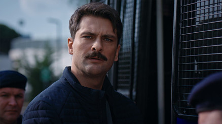 Mahkum hangi diziden uyarlama Mahkum dizisi oyuncuları ve konusu