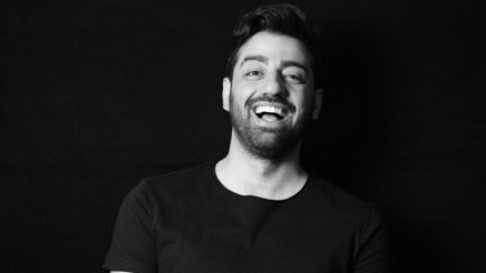 İzmirli sanatçı Armağan Zengine büyük onur