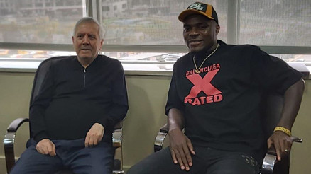 Son Dakika: Yargıtay kararı sonrası Aziz Yıldırım ile Emenike buluştu