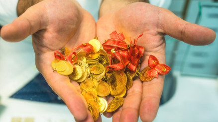 Altın fiyatları güçlenmeye başladı Son bir yılda yatırımcısına ne kadar kazandırdı