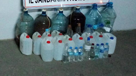 Manisada sahte içki operasyonu Hepsi ele geçirildi Manisada sahte içki operasyonu Hepsi ele geçirildi