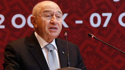 TFF Başkanı Nihat Özdemirden hakemlere Yeni bir dönem başlıyor, gördüğünüzü çalın... TFF Başkanı Nihat Özdemirden hakemlere Yeni bir dönem başlıyor, gördüğünüzü çalın...