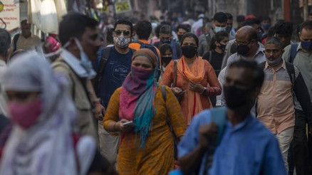 Yeni Delhi’de hafta sonu sokağa çıkma yasağı getirildi