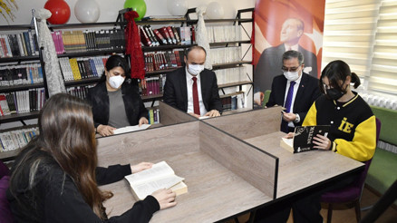 Edirne’de kütüphanesiz okul kalmadı Edirne’de kütüphanesiz okul kalmadı