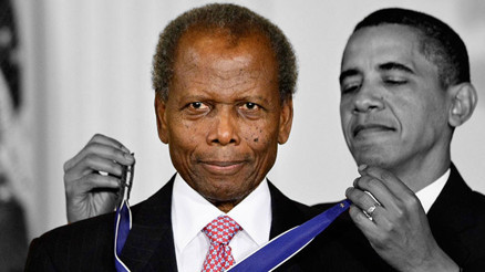 Oscar kazanan ilk siyahi aktördü  Sidney Poitier yaşama veda etti