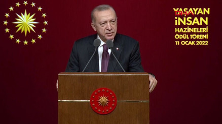 Son dakika: Cumhurbaşkanı Erdoğan: Büyük ve güçlü Türkiyeyi inşa edeceğiz