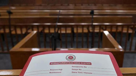 Sedat Peker ile Erkam Yıldırım arasındaki ‘iftira’ davası: Peker hakkında yakalama kararı Sedat Peker ile Erkam Yıldırım arasındaki ‘iftira’ davası: Peker hakkında yakalama kararı