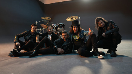 Türkiye’de pek tanınmıyorlar ama Dünya efsaneleriyle sahne alıyorlar Türkiye’de pek tanınmıyorlar ama Dünya efsaneleriyle sahne alıyorlar