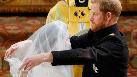 Çıplak görüntüleri dünyaya yayılmıştı: Ne mutluluğu Gözüne far tutulmuş tavşan gibi Çıplak görüntüleri dünyaya yayılmıştı: Ne mutluluğu Gözüne far tutulmuş tavşan gibi