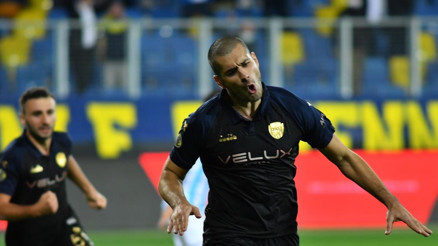 Derbi öncesinde golcüler kayıp