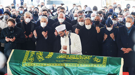 İşinsanı Ahmet Kalyoncu, son yolculuğuna uğurlandı