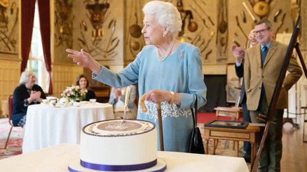 Kraliçe II. Elizabeth’in tahtta 70. yılı Kraliçe II. Elizabeth’in tahtta 70. yılı