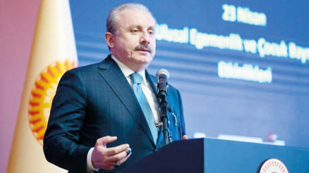 ‘Erdoğan’ın adaylığında hukuki sorun yok’