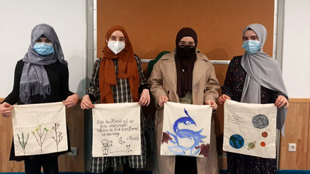 Doğayı korumak için bez çanta yaptılar