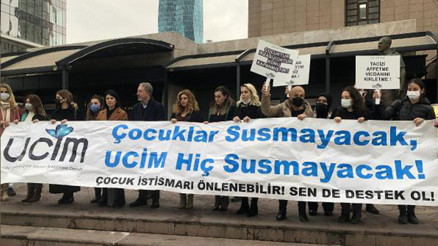 Öz kızını istismardan 40 yıl 6 ay hapis cezası aldı