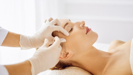 Hamilelik sürecinde hangi kozmetik işlemlerden kaçınılmalıdır