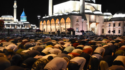 2022 Kadir Gecesi ne zaman İşte Diyanetin verdiği tarih