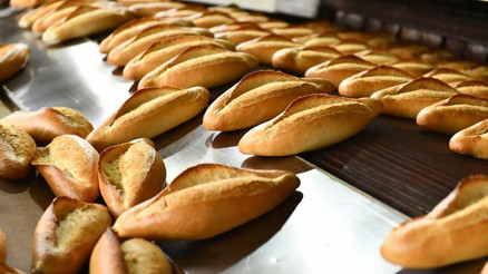 Ankaralı fırıncılardan ekmeğe 1 TL zam talebi