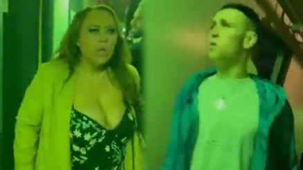 Manchester Citynin yıldızı Phil Fodenın başı beladan kurtulmuyor Annesi yumruk yedi ve...