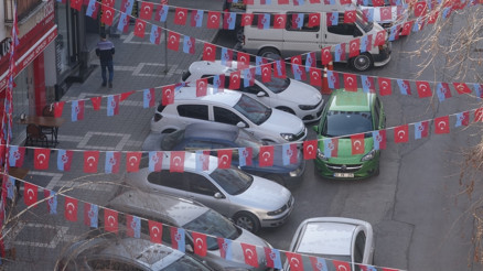 Trabzonda şampiyonluk havası Kent bordo-mavi... Trabzonda şampiyonluk havası Kent bordo-mavi...